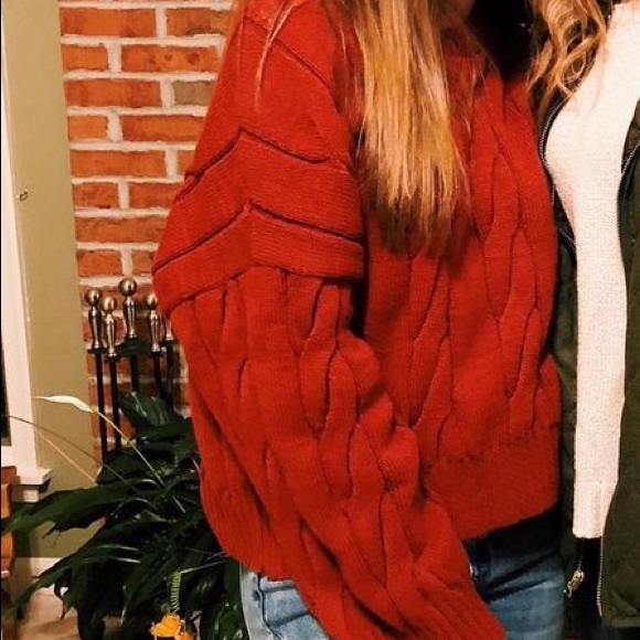 Express Sweater - Picture 1 of 2